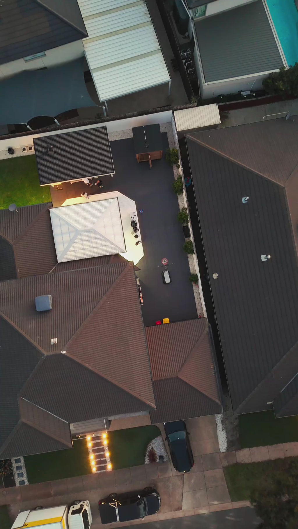 Sauna Lodge - 8 Person